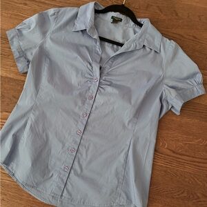 Ann Taylor Light Blue Short Sleeve Button-Up Shirt